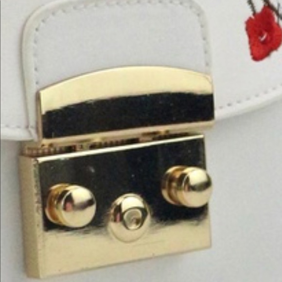 EMBROIDERY BIRD - Picture 5 of 8